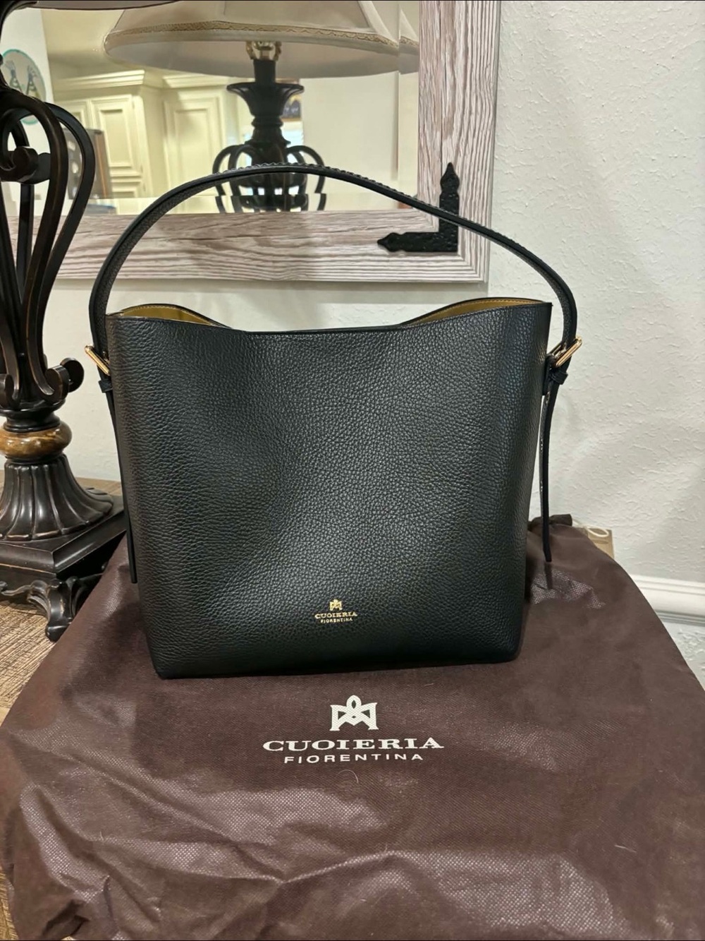 Cuoieria Fiorentina Black Pebbled Leather Shoulder Bag